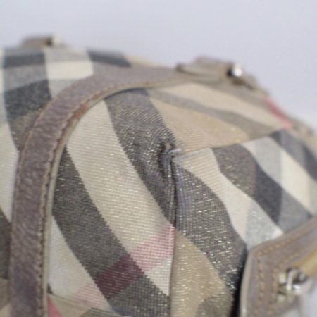 BURBERRY Metallic Check Cosmetic Bag Item16372 d