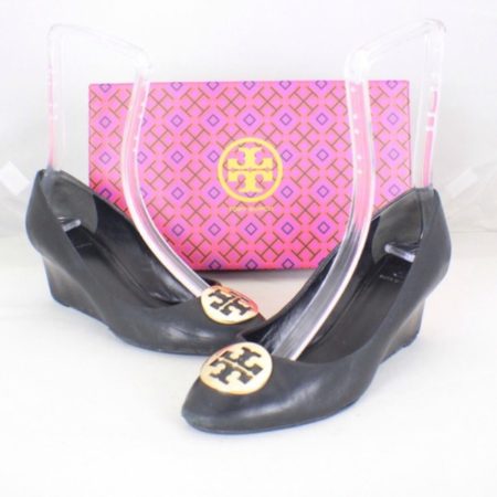 TORY BURCH Black Leather Wedges Size USA 7 Euro 37 Item16370 a