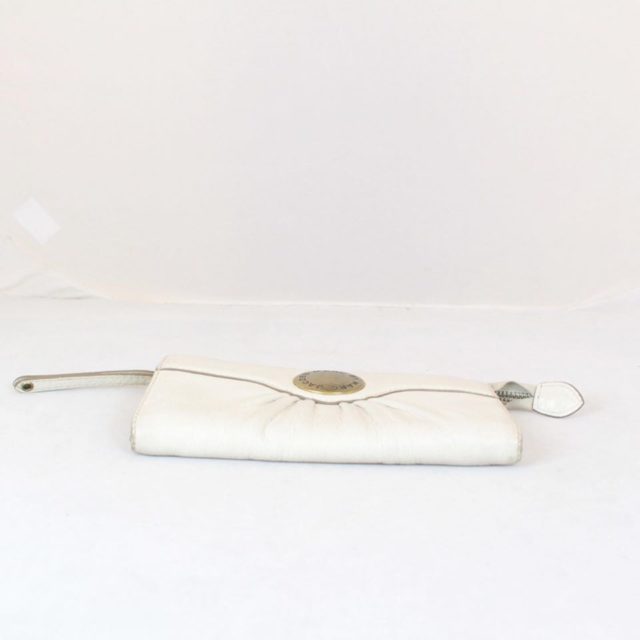 MARC BY MARC JACOBS Beige Leather Wallet 12346 e