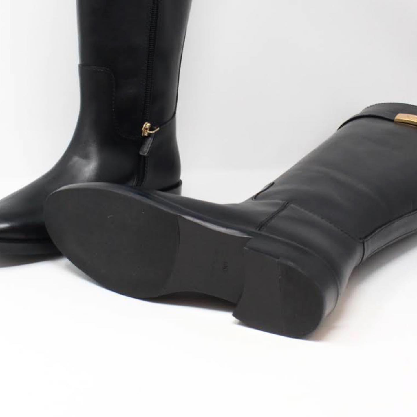 Leather riding boots Louis Vuitton Black size 37 EU in Leather
