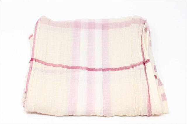 BURBERRY Pink Check Scarf 27384 1