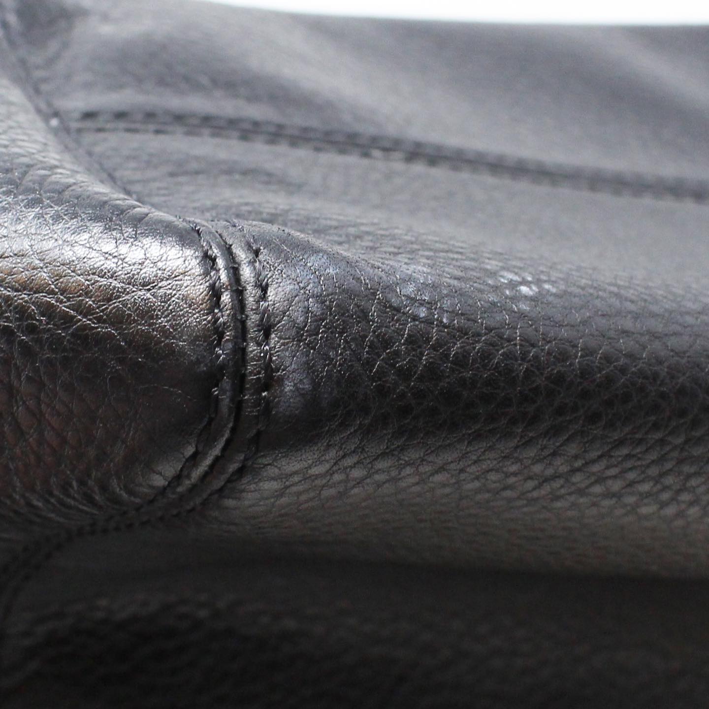 MICHAEL KORS Black Pebbled Leather Crossbody Tote #22557