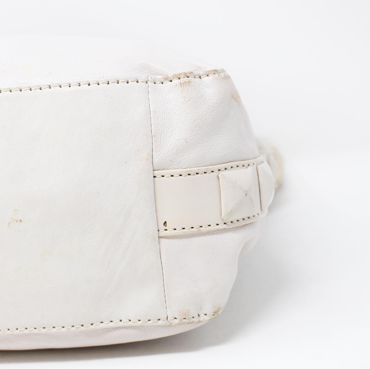 MICHAEL KORS White Leather Handbag #19045 – ALL YOUR BLISS