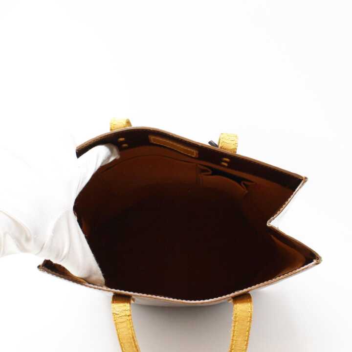 Louis Vuitton, a 'Vernis Reade MM' handbag, 2000. - Bukowskis