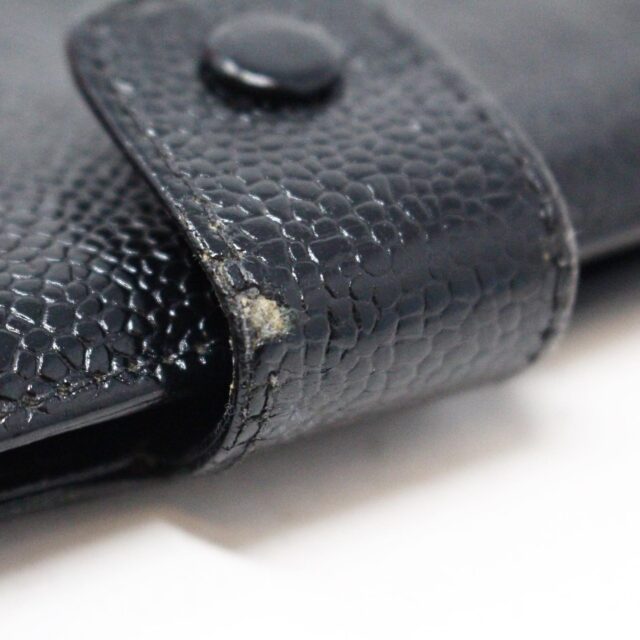 CHANEL 31356 Vintage Black Caviar Leather Snappy Wallet 10