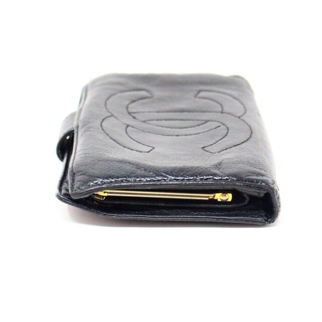 CHANEL 31356 Vintage Black Caviar Leather Snappy Wallet 3