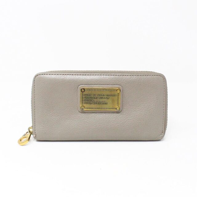 MARC BY MARC JACOBS 31286 Grey Leather Wallet 1