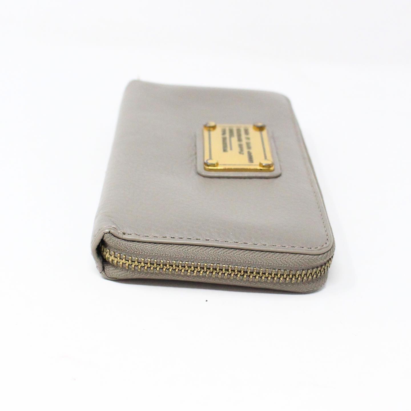 MARC BY MARC JACOBS #31286 Grey Leather Wallet