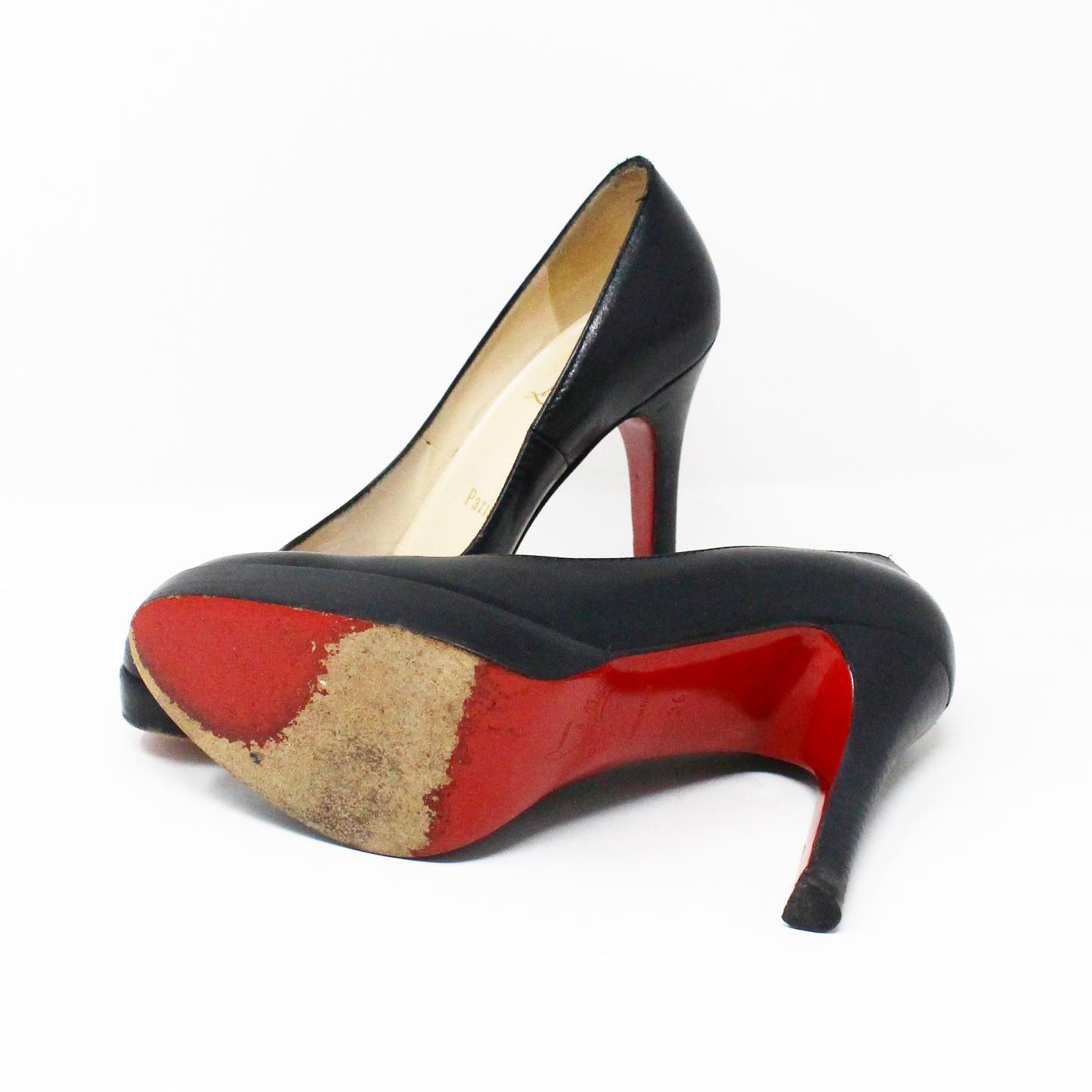 Christian Louboutin - Authenticated Heel - Suede Black Plain for Women, Good Condition