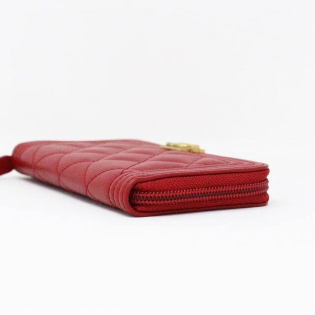 CHANEL MCA166 Red Leather Quilted Wallet 6