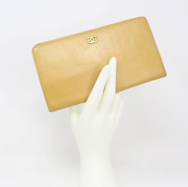 CHANEL MCA 186 Long Yellow Leather Wallet 9