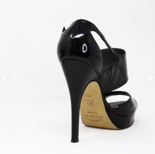 VIA SPIGA 34877 Black Patent Leather Open Toe Heels US 8 EU 38 5