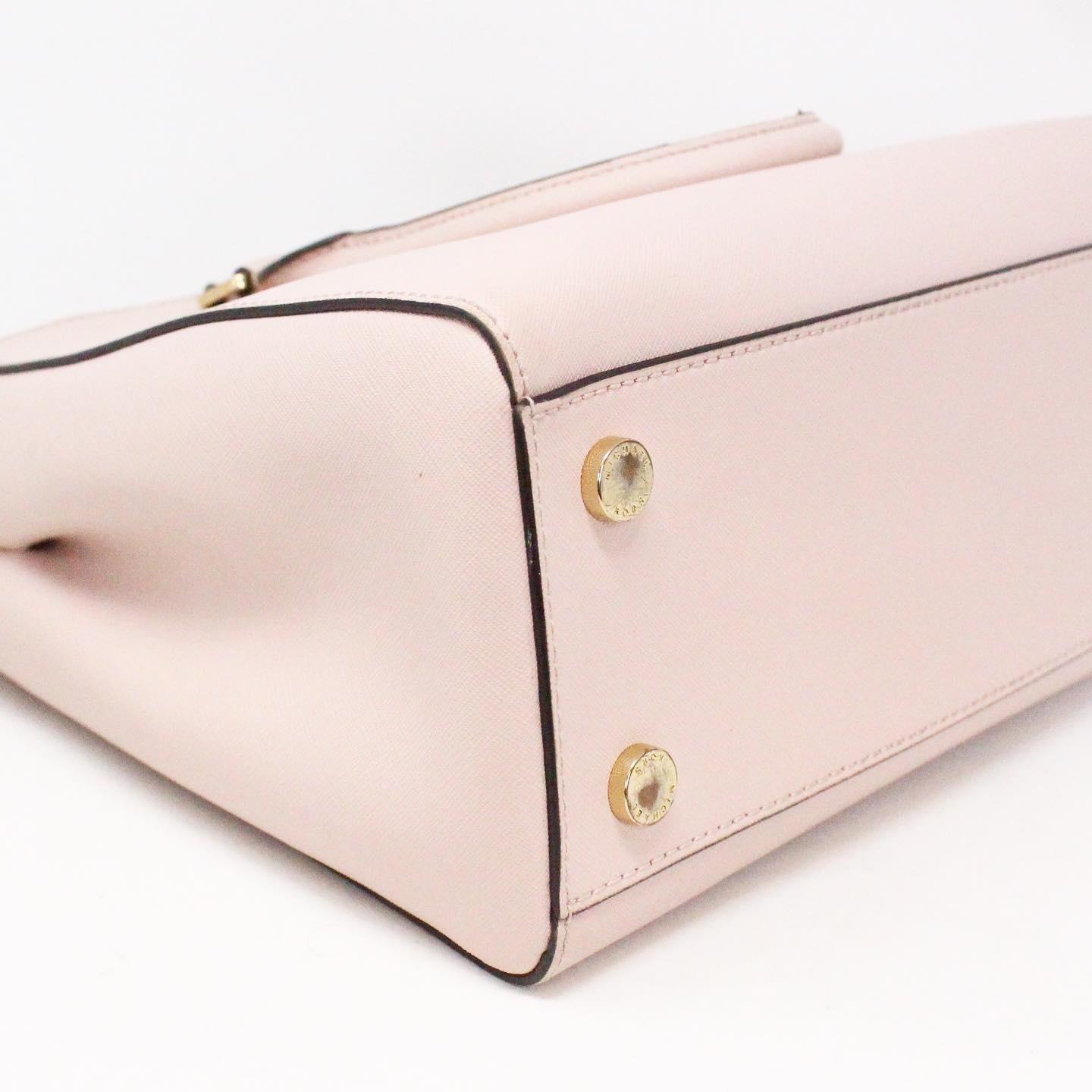 *ON SALE* MICHAEL KORS #36063 Blush Pink Saffiano Leather Handbag with Strap