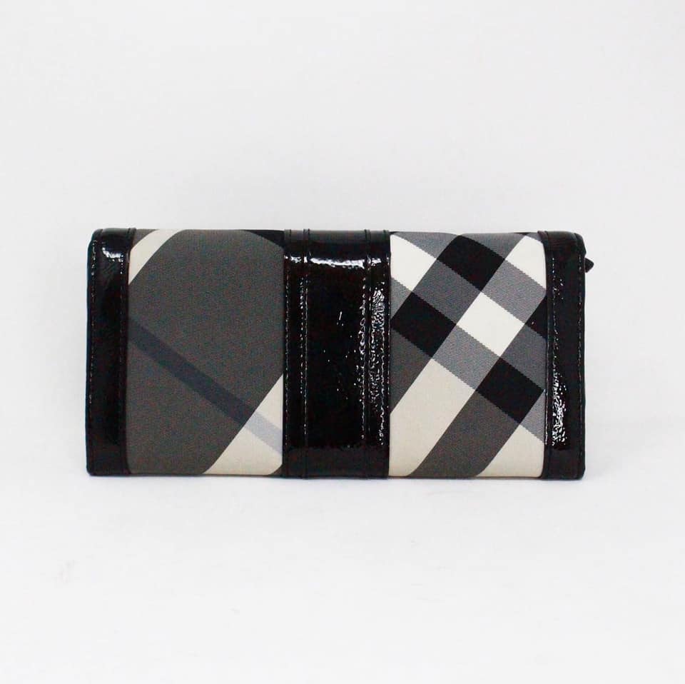 BURBERRY 38292 Black Beat Check Nylon and Patent Leather Penrose Continental Wallet 2