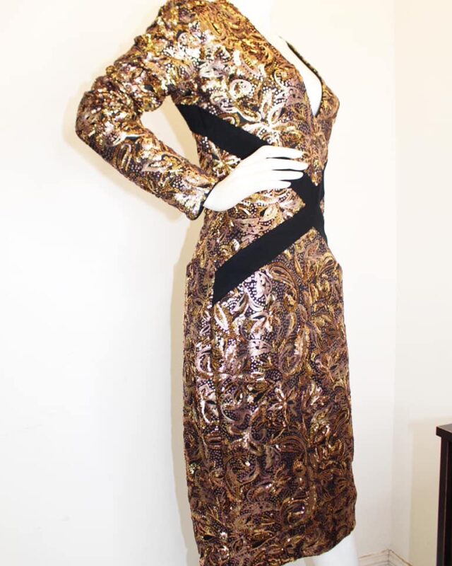 CARMEN MARC VALVO 35929 Gold Sequin Dress Size M C