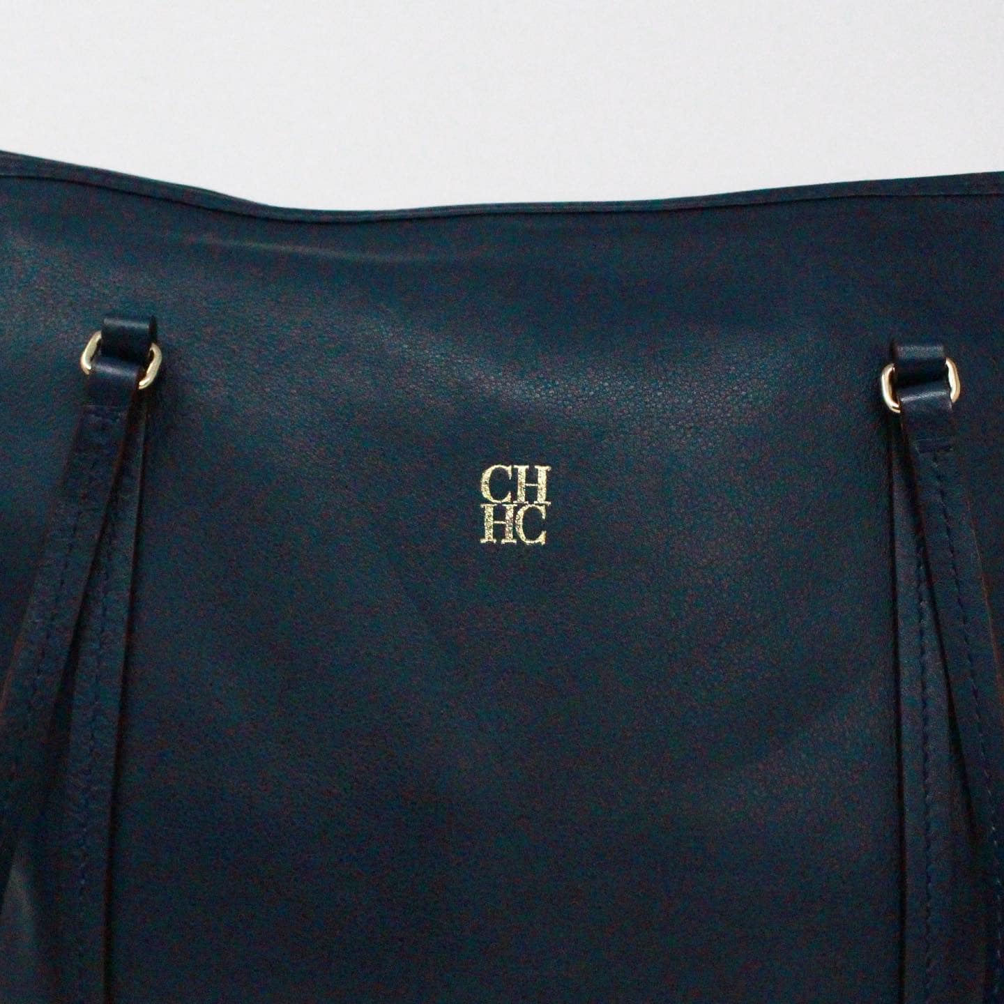 CAROLINA HERRERA #38818 Navy Blue Leather Shoulder Bag – ALL YOUR BLISS
