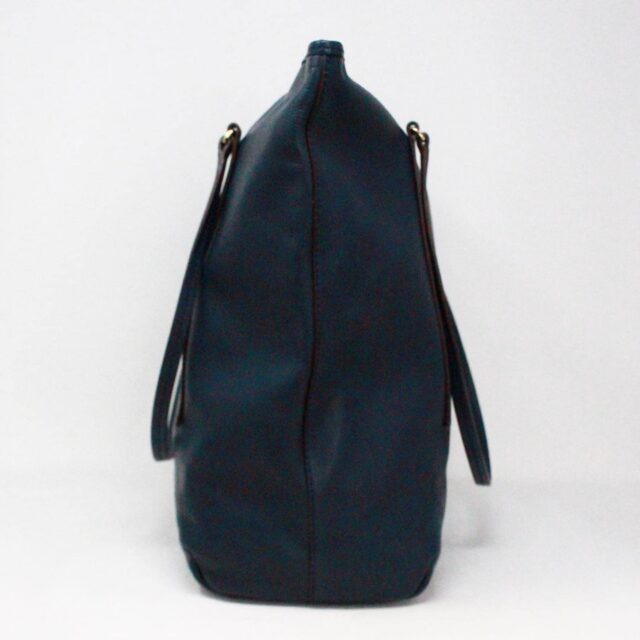 CAROLINA HERRERA 38818 Navy Blue Leather Shoulder Bag E