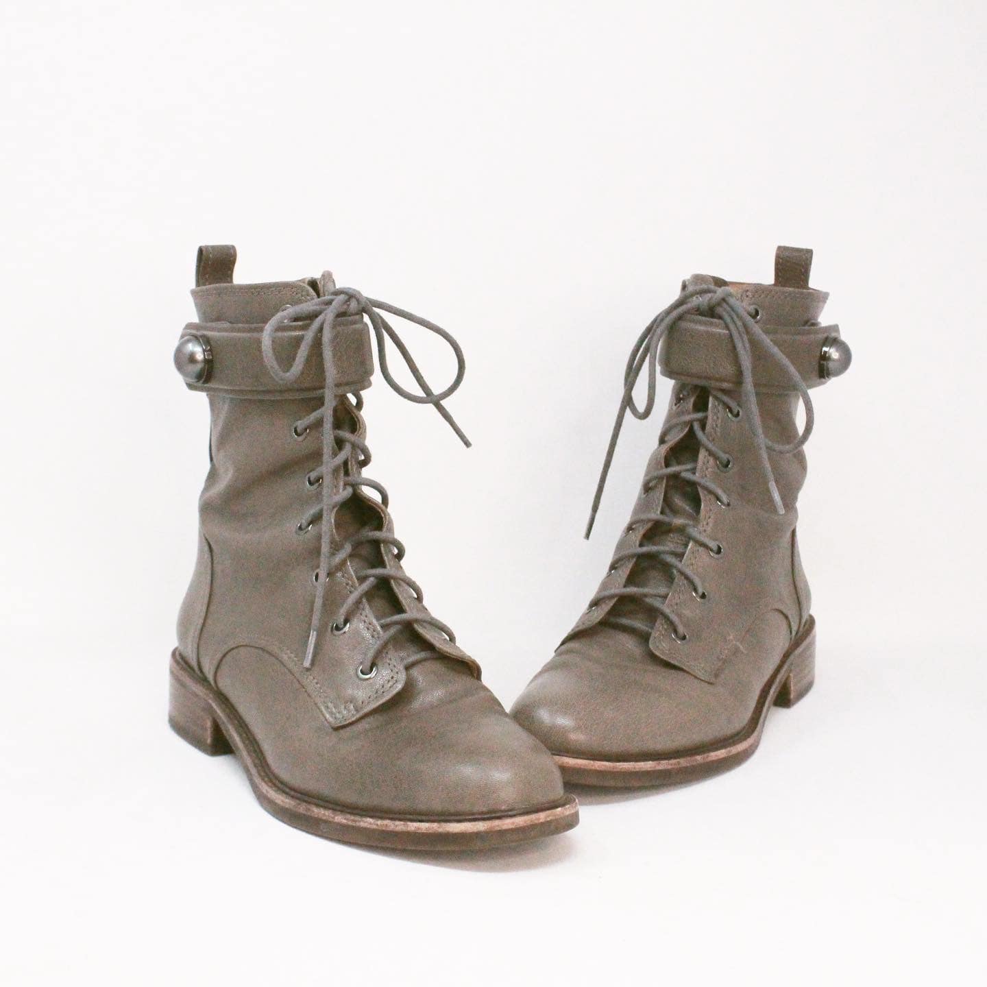 LOUISE ET CIE 38961 Gray Leather Boots US 7.5 EU 37.5 1