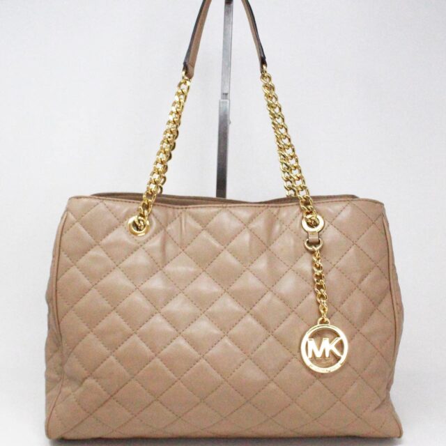 MICHAEL KORS 38459 Taupe Quilted Chain Shoulder Bag A