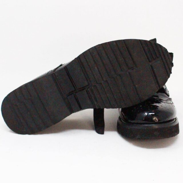 PRADA 38074 Black Patent Leather Shoes US 6 EU 36 h