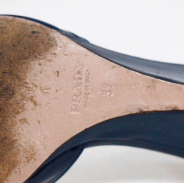 PRADA 38439 Blue Patent Leather T Strap Sandals US 9 EU 39 H
