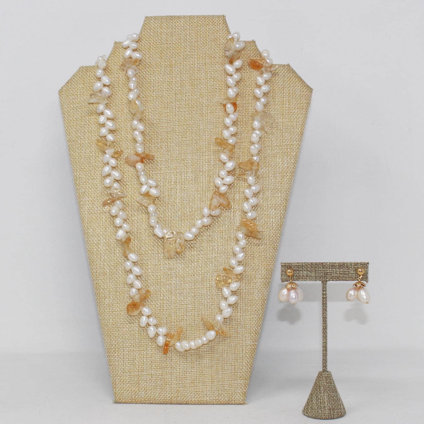 JEWELRY 39929 Pearl and Quartz Necklace Earrings Set a