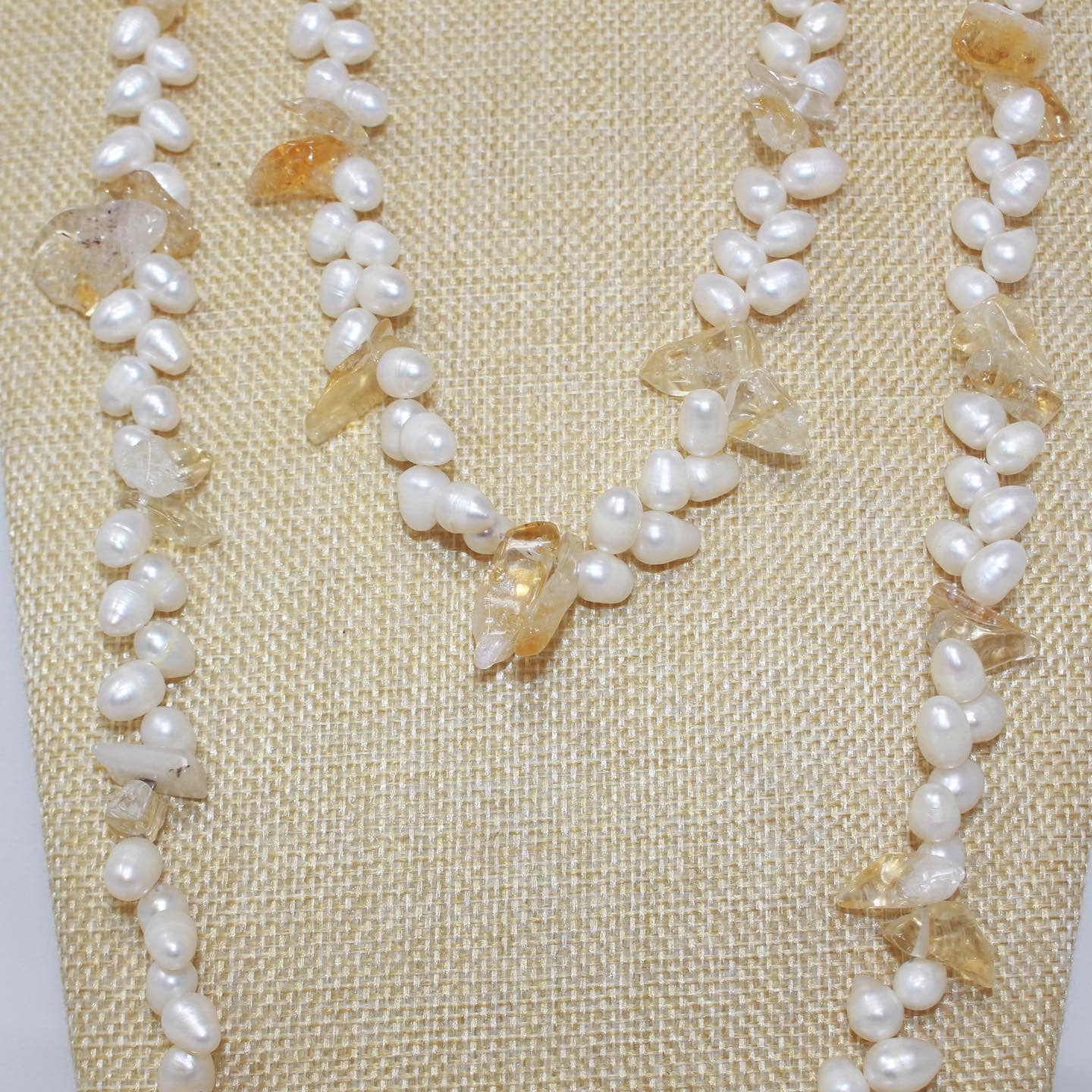 JEWELRY 39929 Pearl and Quartz Necklace Earrings Set c