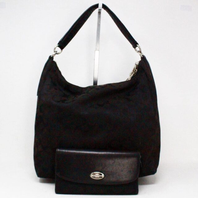COACH Black Canvas signature Shoulder Bag with Wallet item 40393 1
