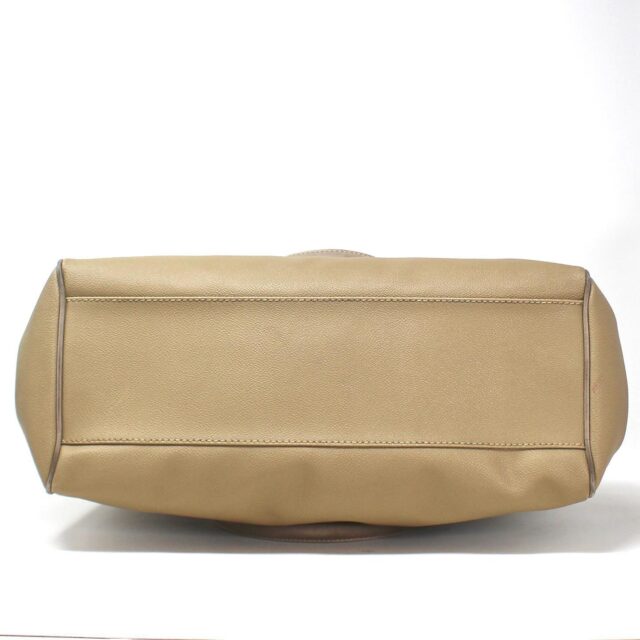 ESCADA #41725 Grey Leather Shoulder Bag 4