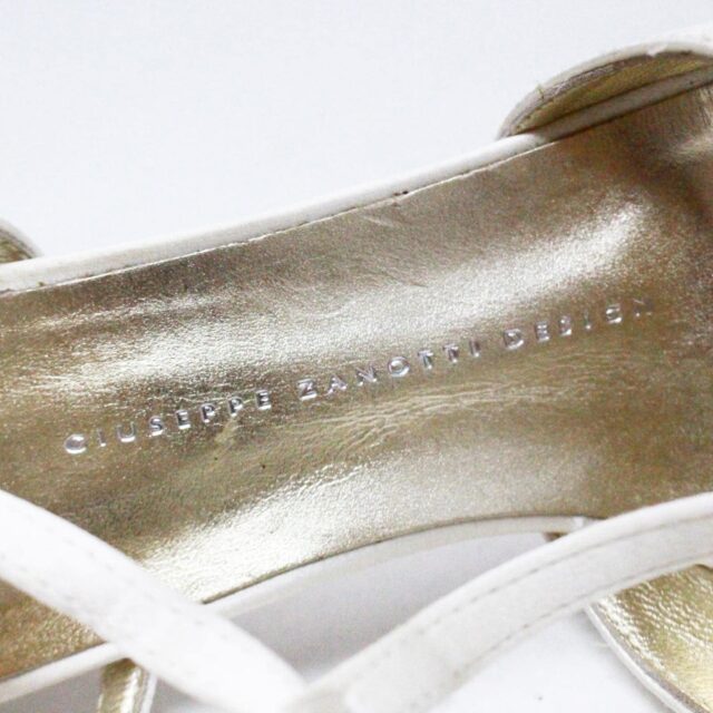 AUTHENTIC Pre Owned GIUSEPPE ZANOTTI #43088 Embosed White Heels (US 8.5 EU 38.5) 9