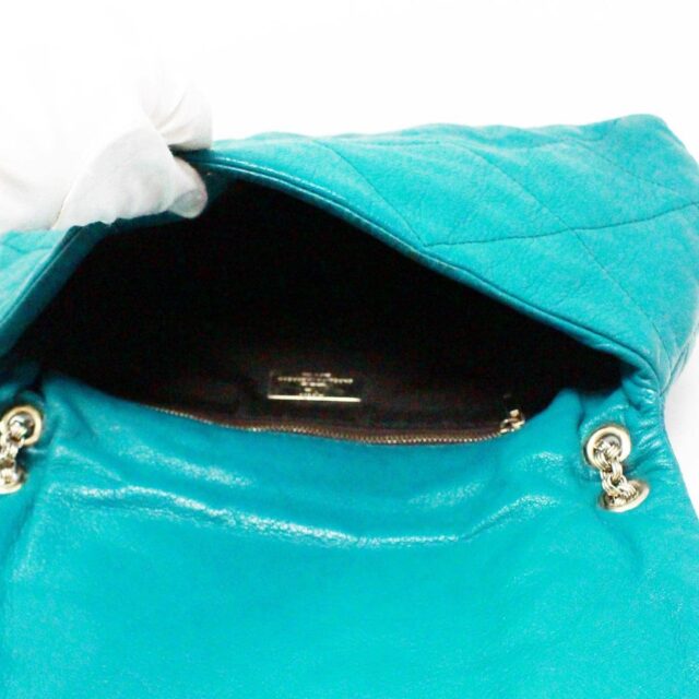 CAROLINA HERRERA #43081 Embossed Leather Shoulder Bag 7