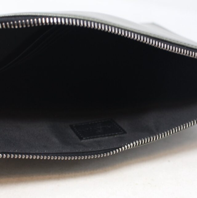 VALENTINO #8RTA1Q VLTN Logo Clutch Pouch