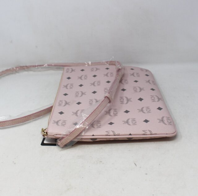MCM #LVF9QD Arena Visetos Medium Bag