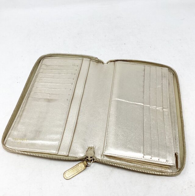 CHANEL #NPXBBB Quilted Zip Around Wallet