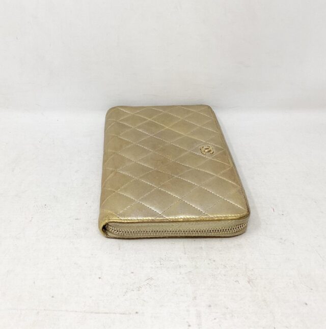 CHANEL #NPXBBB Quilted Zip Around Wallet