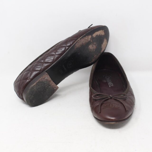 CHANEL #R6JZQ8 Aged Ballet Flats Size 37.5