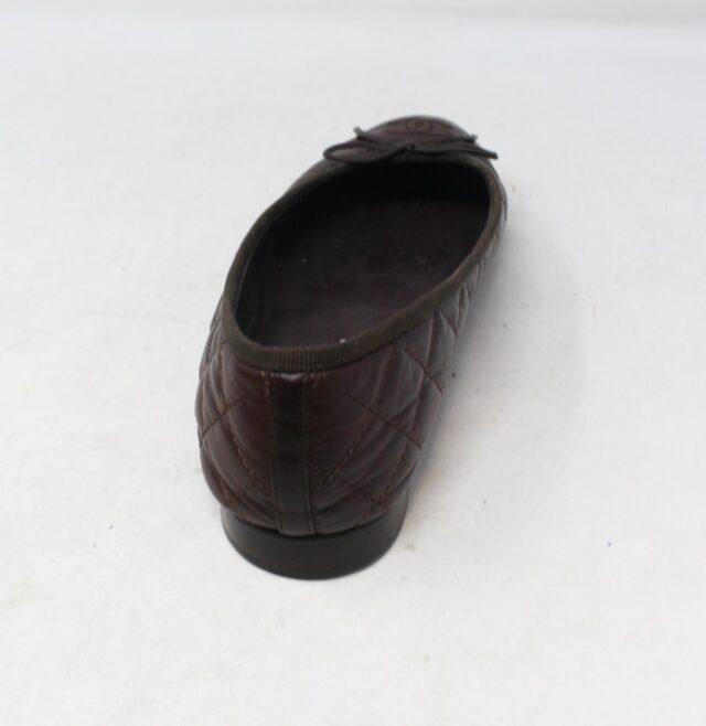 CHANEL #R6JZQ8 Aged Ballet Flats Size 37.5