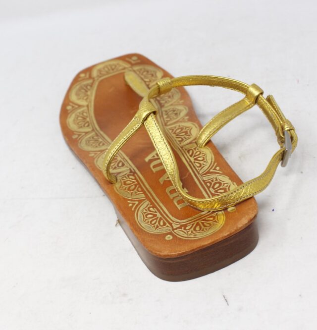 PRADA #E5FDT4 Thong Sandals Size 37