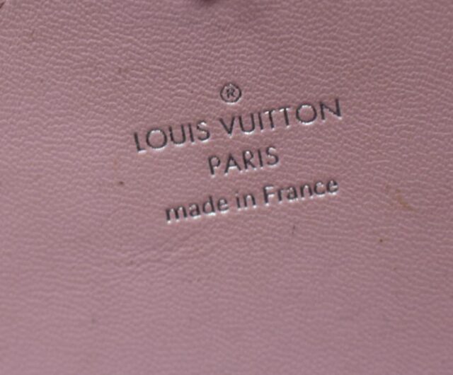 LOUIS VUITTON #BNJV4K Escale Ombre Envelope Pouch