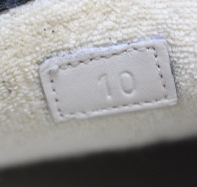 GUCCI #J5BXWB Screener Sneakers  Size 10