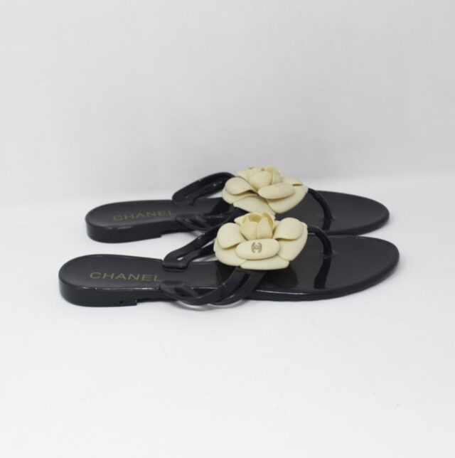 CHANEL #FFGL9T Jelly Camellia Flip Flops Size 37