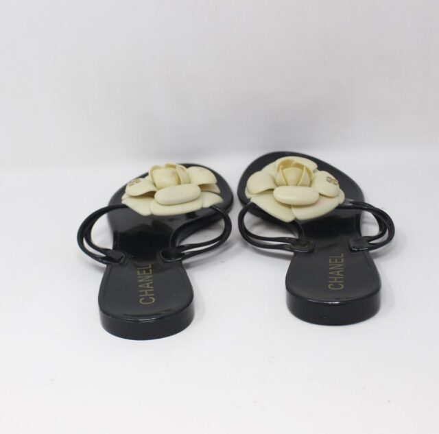 CHANEL #FFGL9T Jelly Camellia Flip Flops Size 37