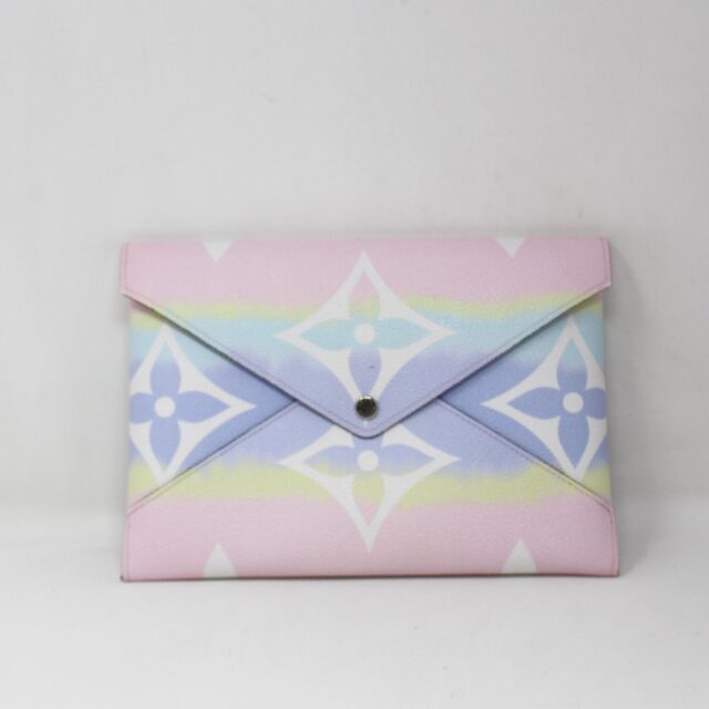 LOUIS VUITTON #BNJV4K Escale Ombre Envelope Pouch