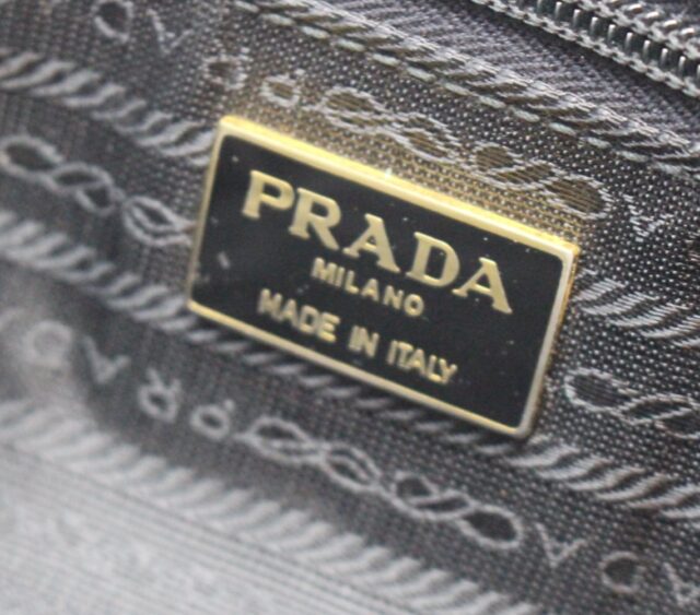 PRADA #WAWT7L Nylon Tessuto Messenger Bag