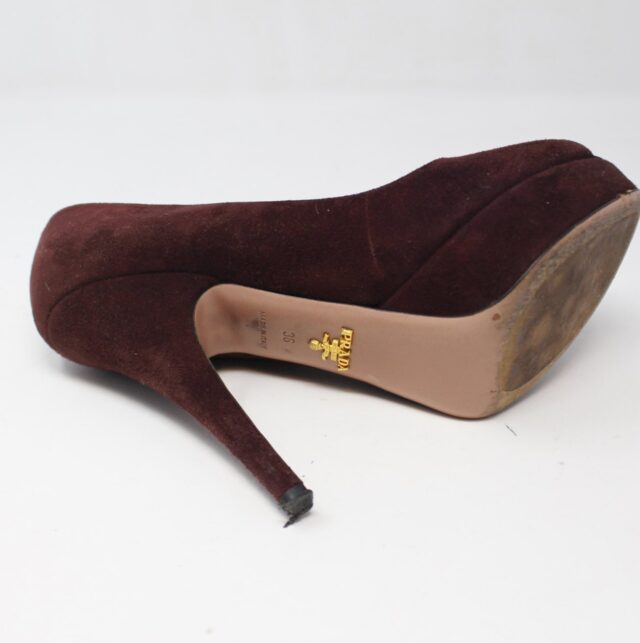 PRADA #A4VSS2 Peep Toe Suede Pumps Size 36
