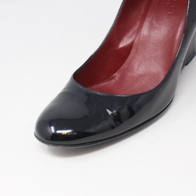 GUCCI #EPEH22 Patent Round Wedges Size 6