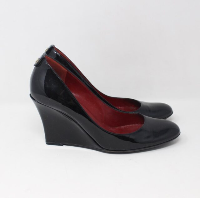 GUCCI #EPEH22 Patent Round Wedges Size 6