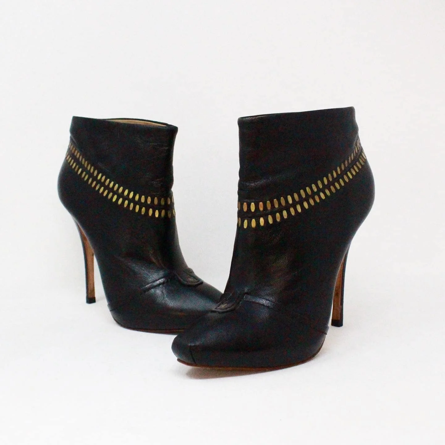 L.A.M.B 38869 Jaycee Black Leather Bootie Heels US 6.5 EU 36.5 1